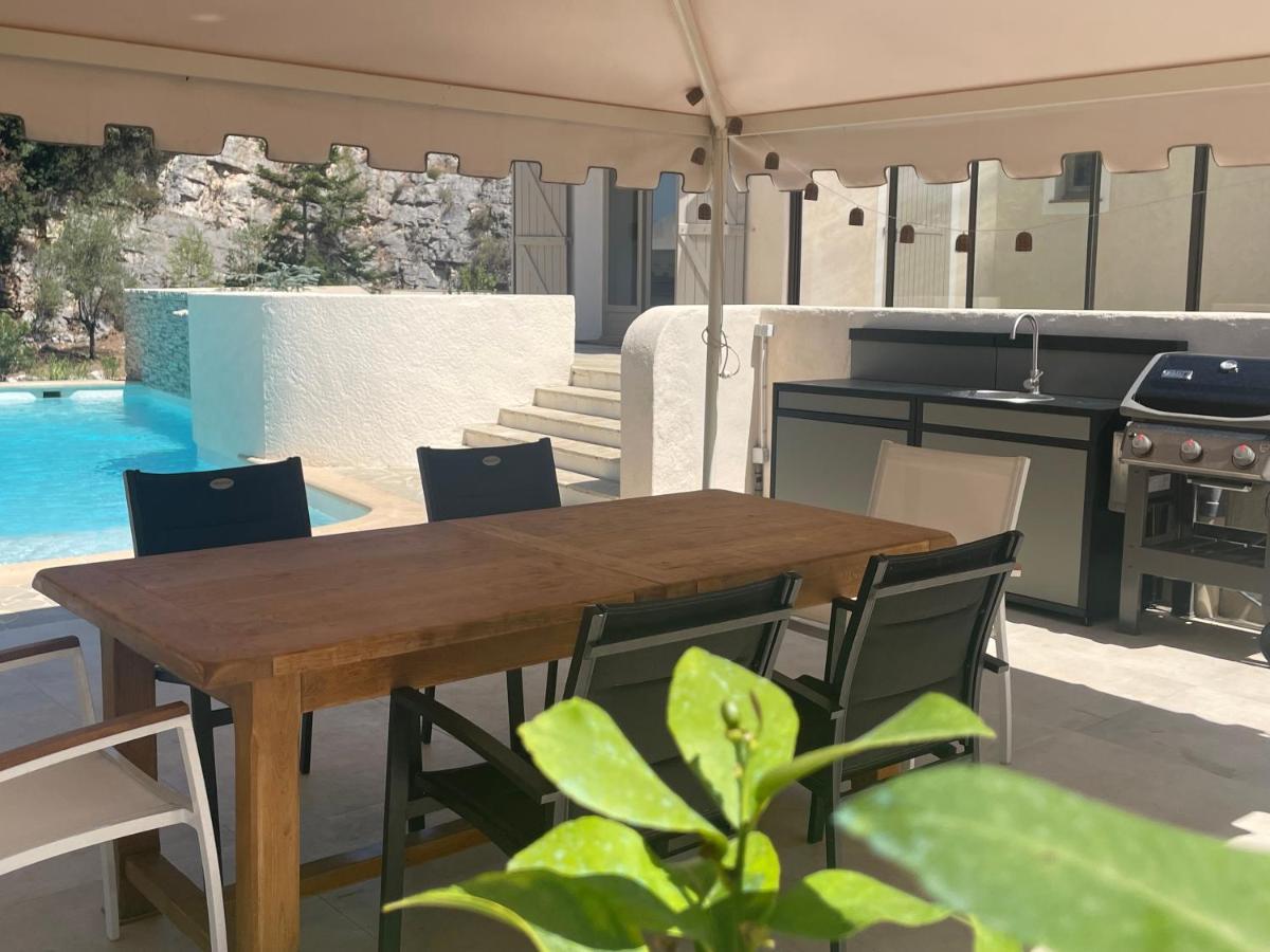 La Villa Des Carriers- Maison Avec Piscine Proche Mer روكفور-لا-بين المظهر الخارجي الصورة