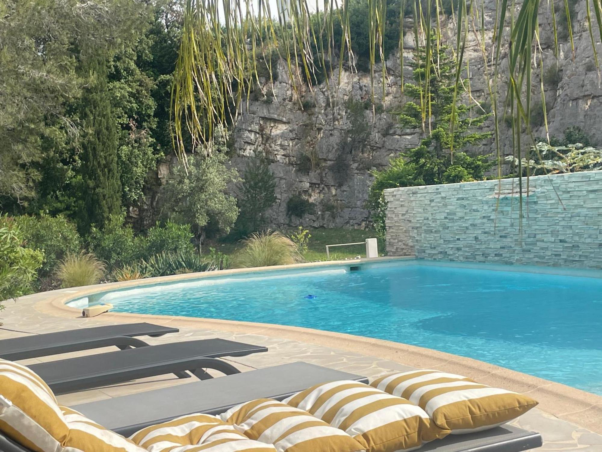 La Villa Des Carriers- Maison Avec Piscine Proche Mer روكفور-لا-بين المظهر الخارجي الصورة