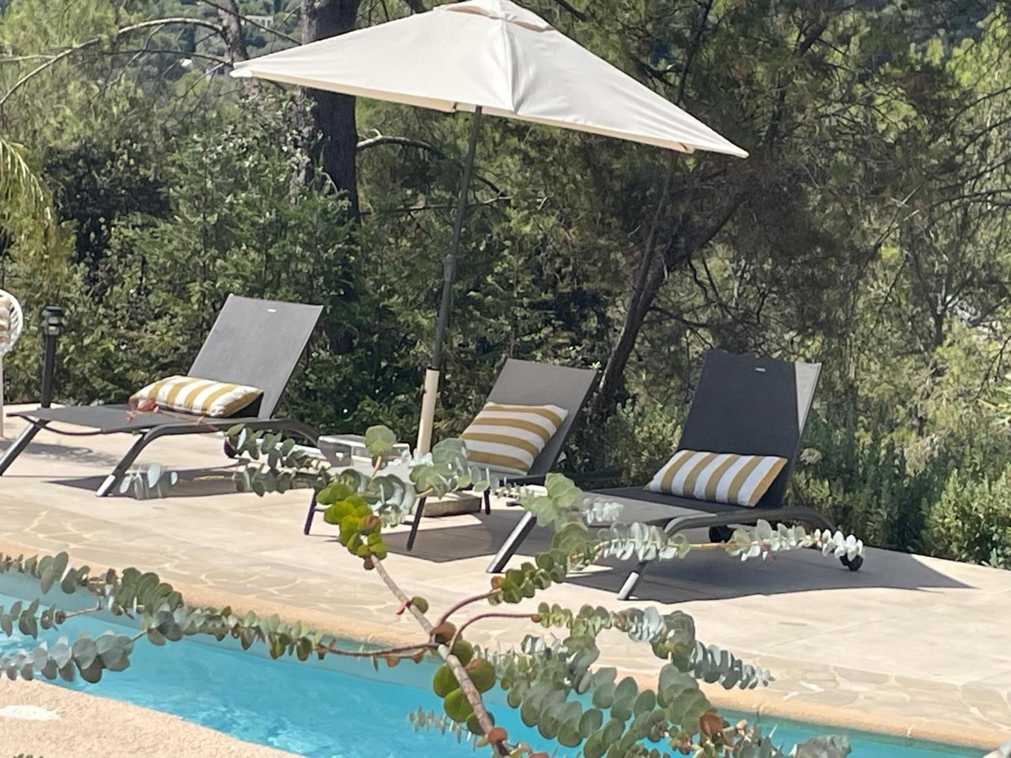 La Villa Des Carriers- Maison Avec Piscine Proche Mer روكفور-لا-بين المظهر الخارجي الصورة