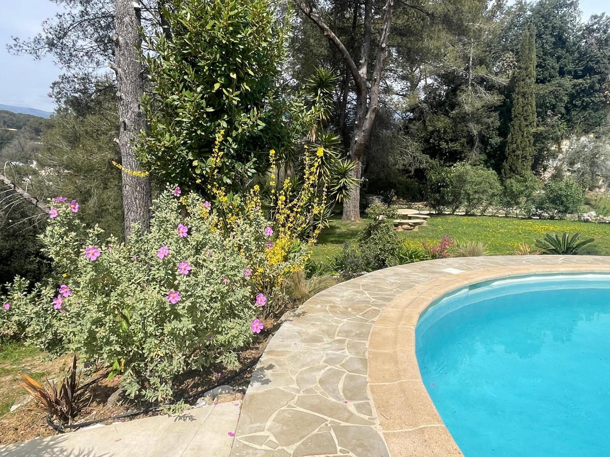 La Villa Des Carriers- Maison Avec Piscine Proche Mer روكفور-لا-بين المظهر الخارجي الصورة