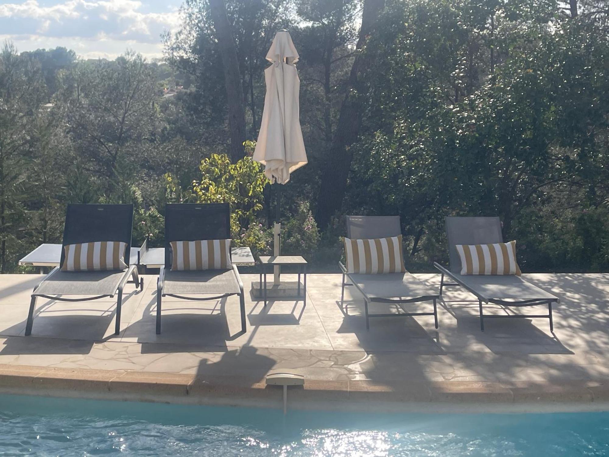 La Villa Des Carriers- Maison Avec Piscine Proche Mer روكفور-لا-بين المظهر الخارجي الصورة