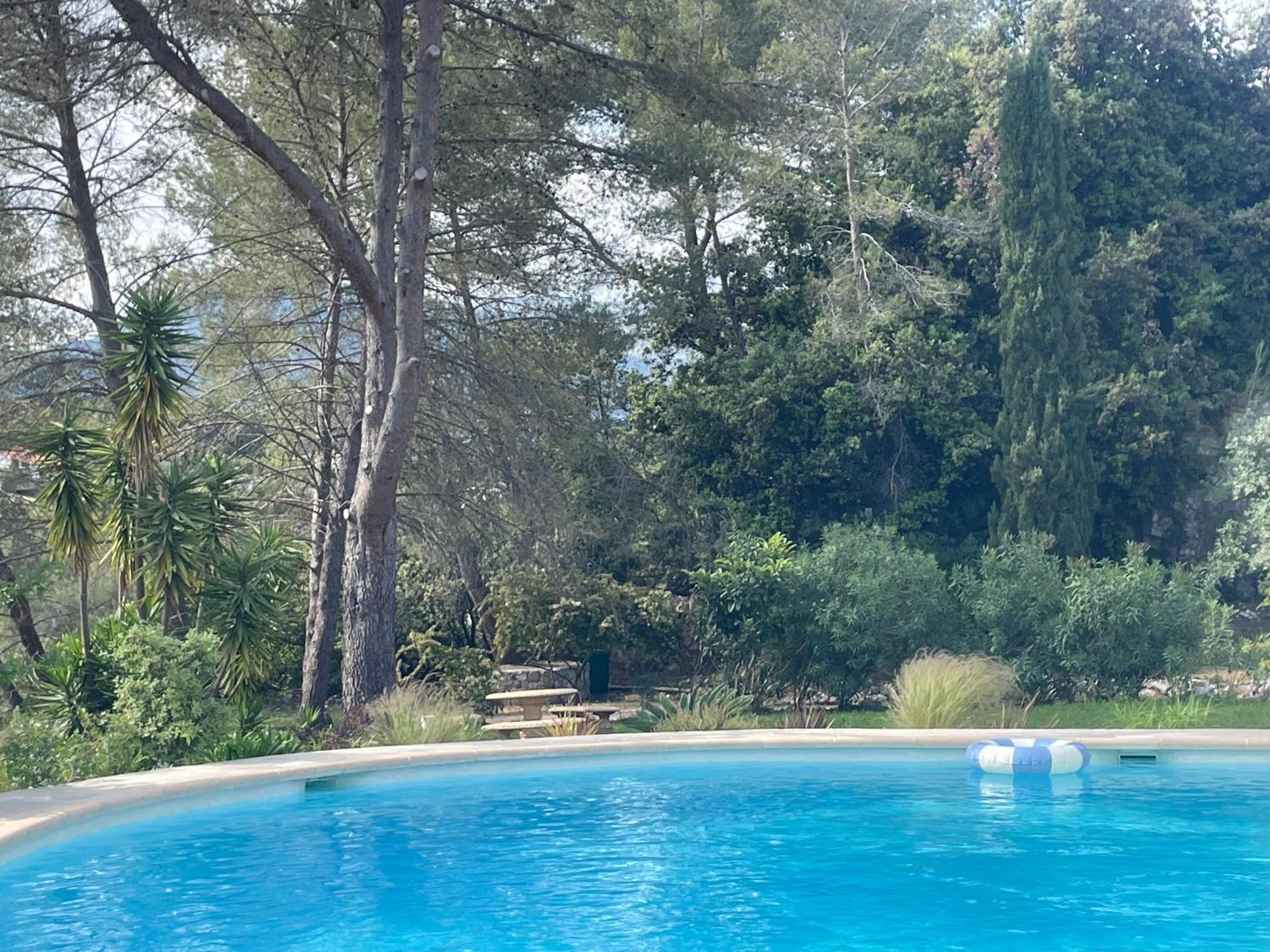 La Villa Des Carriers- Maison Avec Piscine Proche Mer روكفور-لا-بين المظهر الخارجي الصورة